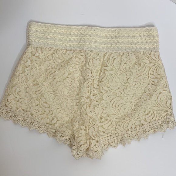 Ambiance Apparel | Cream Lace Floral Silk Underlay Elastic Waist Spring Summer - Picture 7 of 10